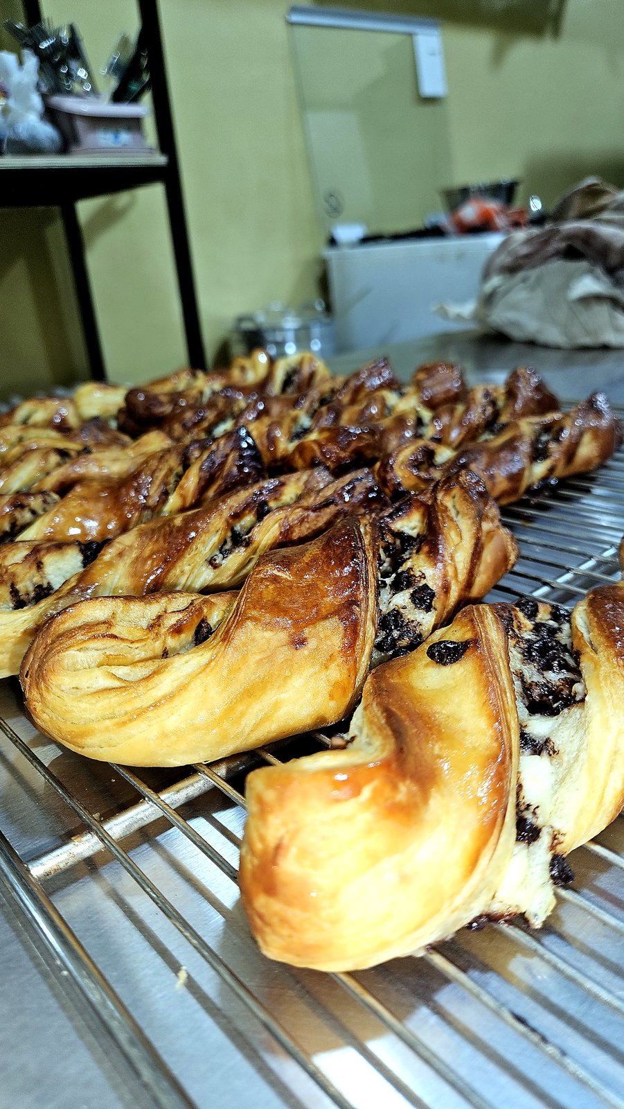 Viennoiseries et pâtisseries maison — AZON DODE