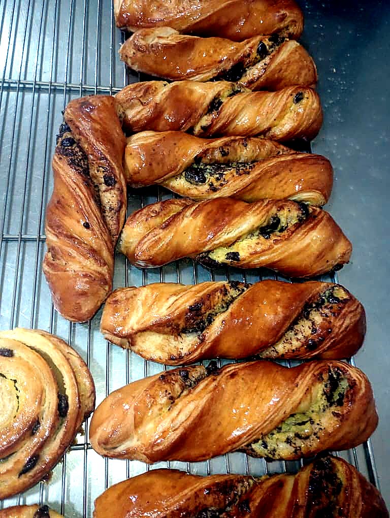 Boulangerie-Pâtisserie — AZON DODE