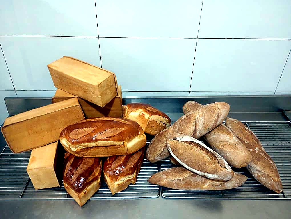 Boulangerie-Pâtisserie — AZON DODE