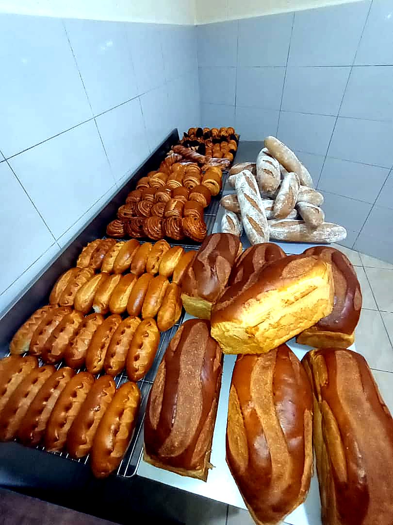 Boulangerie-Pâtisserie — AZON DODE