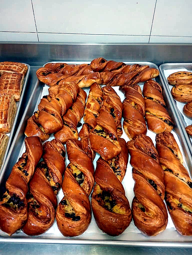 Boulangerie-Pâtisserie — AZON DODE