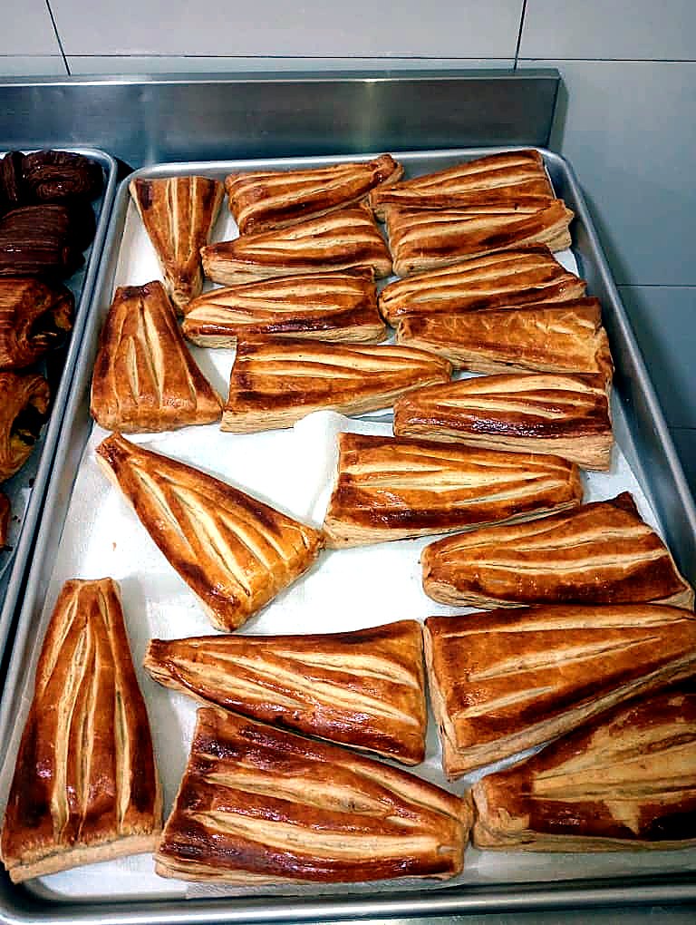 Boulangerie-Pâtisserie — AZON DODE
