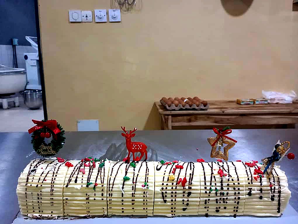 Boulangerie-Pâtisserie — AZON DODE