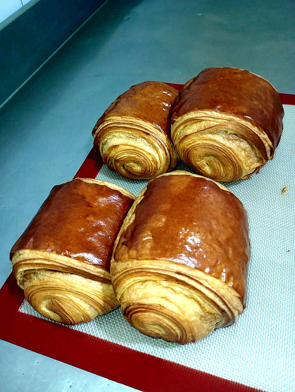 Boulangerie-Pâtisserie — AZON DODE