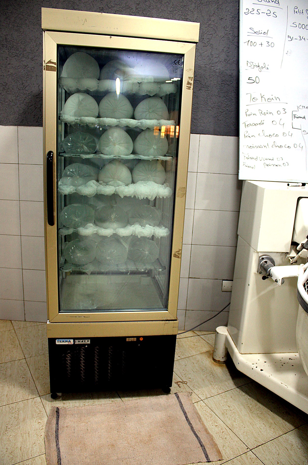 Armoire vitrée atelier pâtisserie — AZON DODE